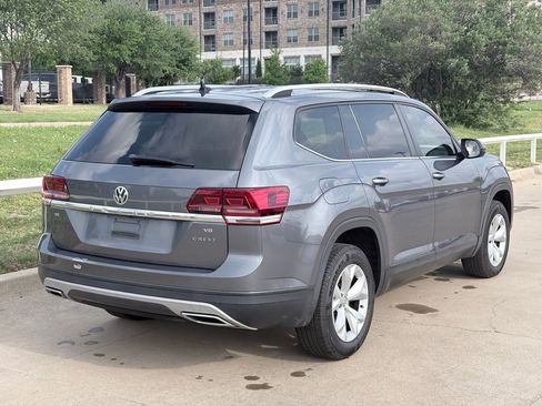 Used 2018 Volkswagen Atlas SE image 4