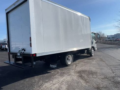 New 2024 Chevrolet Low Cab Forward image 9