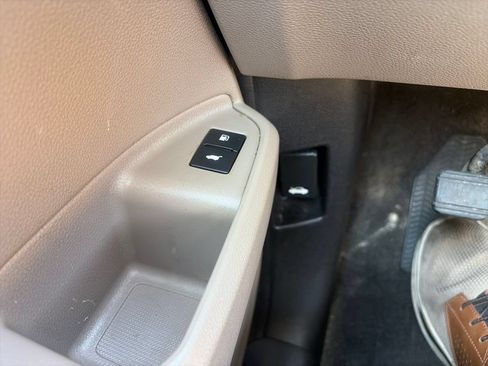 Used 2019 Honda Pilot Elite image 36