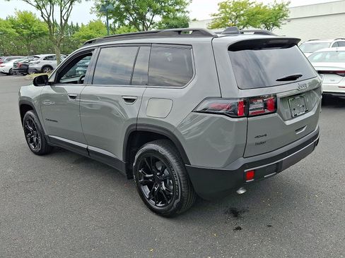 Used 2026 Jeep Cherokee Laredo AWD/4WD image 4