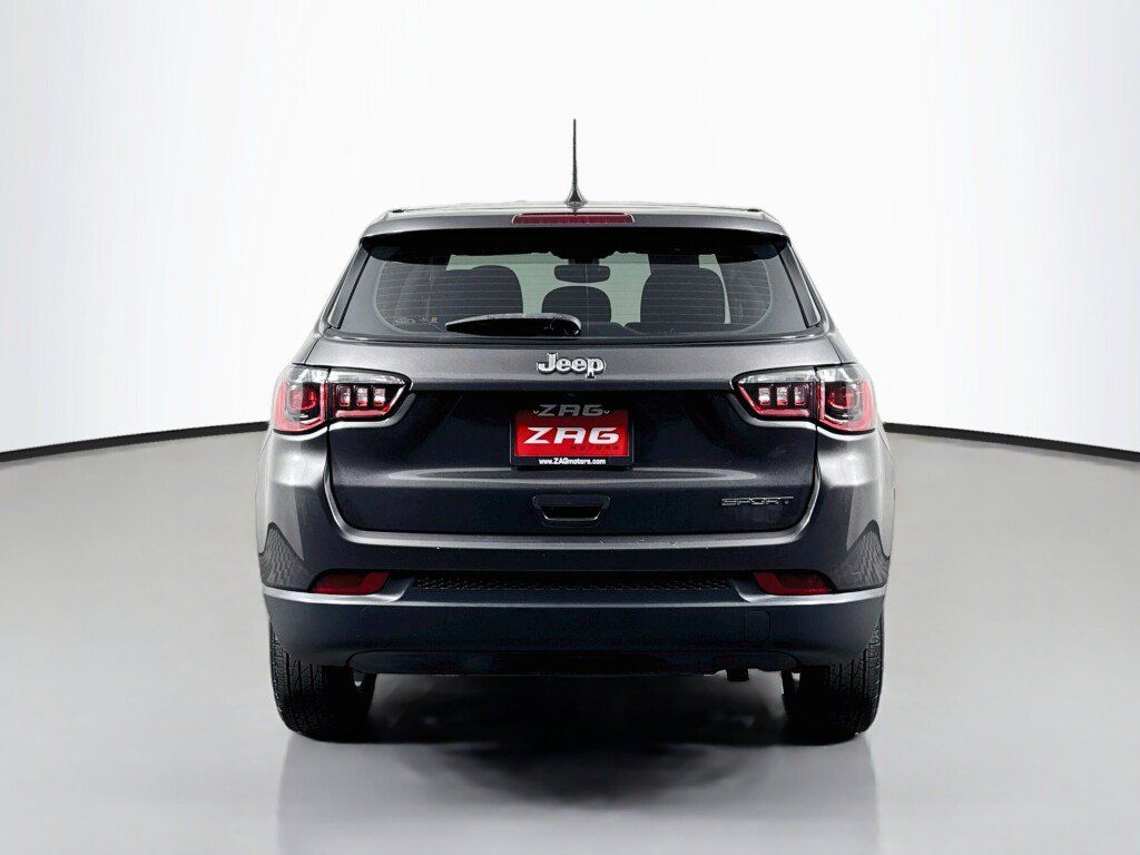 Used 2020 Jeep Compass Sport FWD image 4