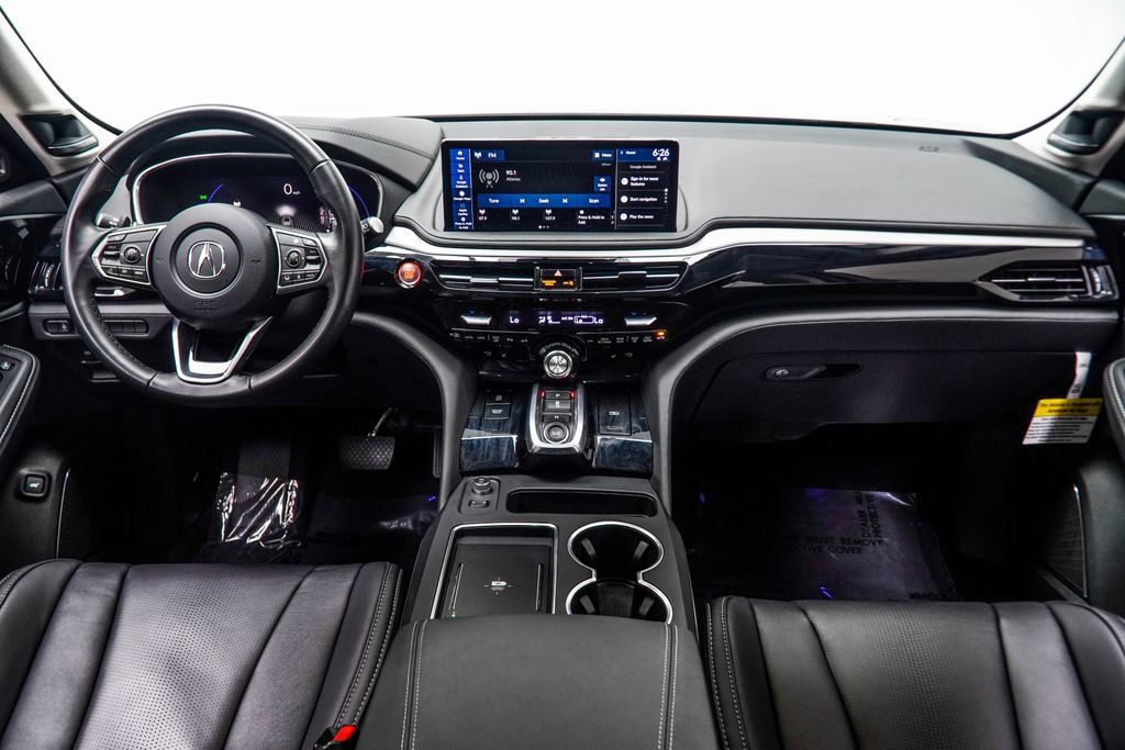 Used 2026 Acura MDX w/ Technology Package FWD image 6