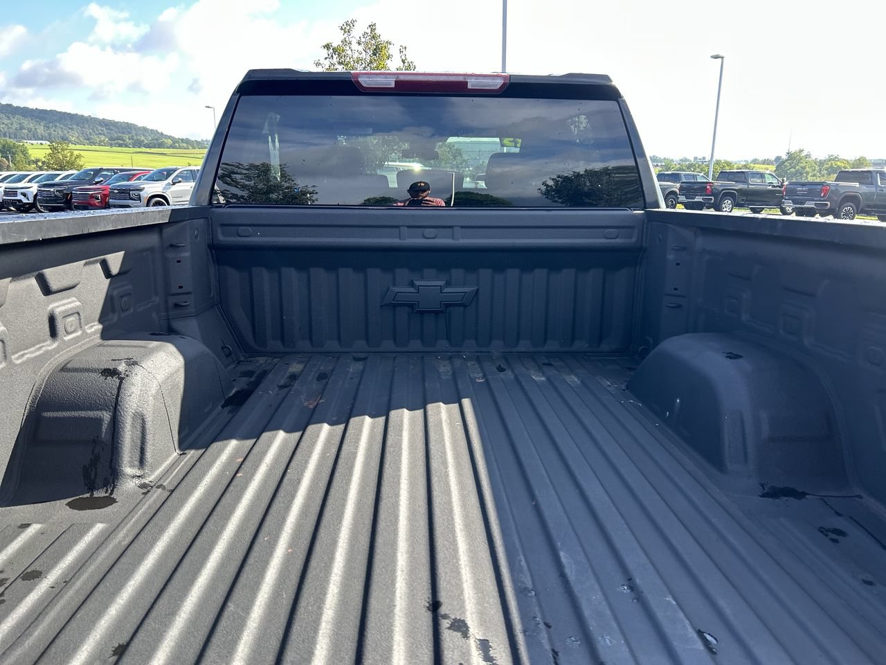 Used 2023 Chevrolet Silverado 1500 RST AWD/4WD image 9