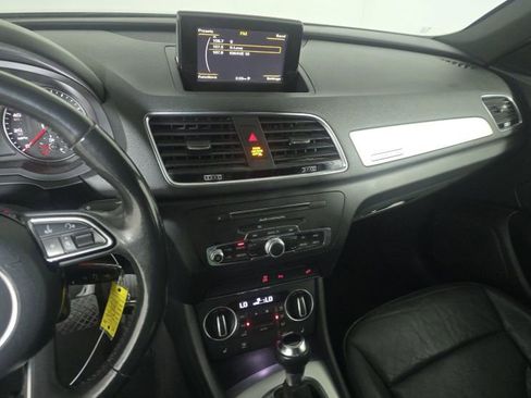 Used 2018 Audi Q3 2.0T Premium AWD/4WD image 31