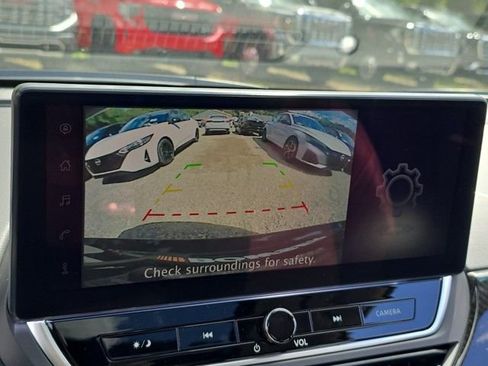 New 2025 Nissan Altima 2.5 SR w/ SR Premium Package image 9