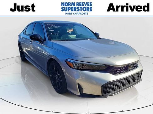 Used 2025 Honda Civic Sport image 1