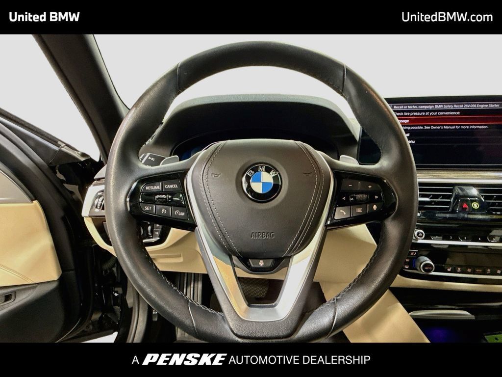 Used 2022 BMW 530i w/ Premium Package RWD image 13