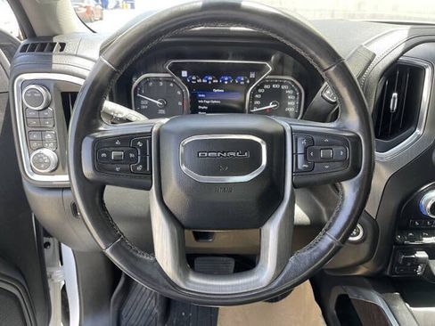Used 2021 GMC Sierra 1500 Denali w/ Denali Ultimate Package AWD/4WD image 14