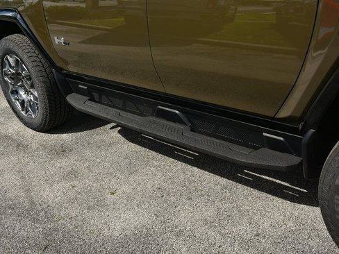 New 2026 GMC Hummer EV 3X image 9