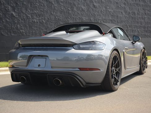 Used 2025 Porsche 718 Boxster Spyder RS RWD image 7
