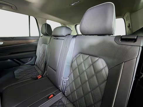 New 2026 Volkswagen Atlas SEL Premium R-Line AWD/4WD image 24