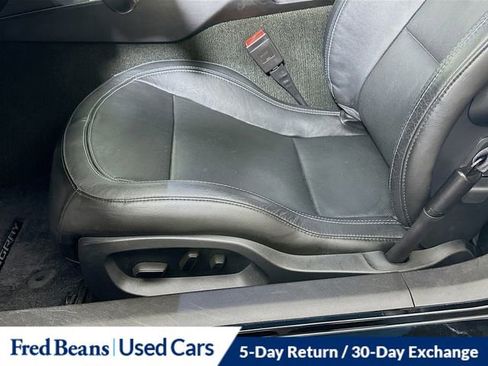 Used 2016 Chevrolet Corvette Stingray Z51 w/ 2LT Preferred Equipment Group image 21