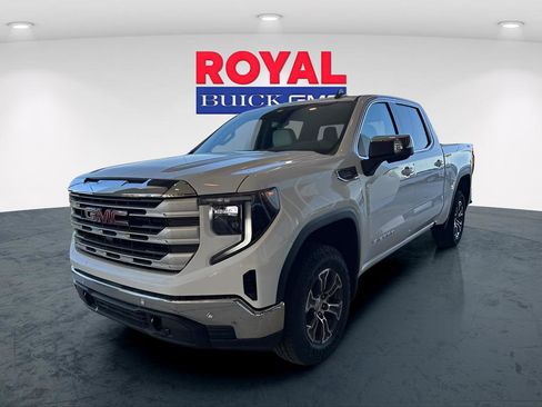 New 2026 GMC Sierra 1500 SLE image 3