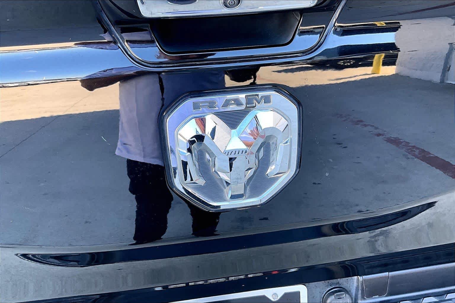 Used 2021 RAM 1500 Laramie w/ Laramie Southwest Edition RWD image 10