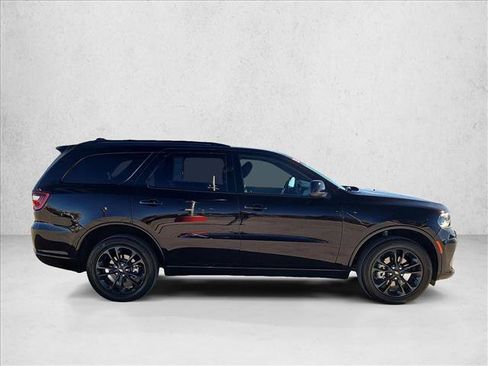 Used 2025 Dodge Durango GT w/ Blacktop Package image 4