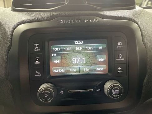 Used 2017 Jeep Renegade Trailhawk w/ Popular Equipment Group AWD/4WD image 16