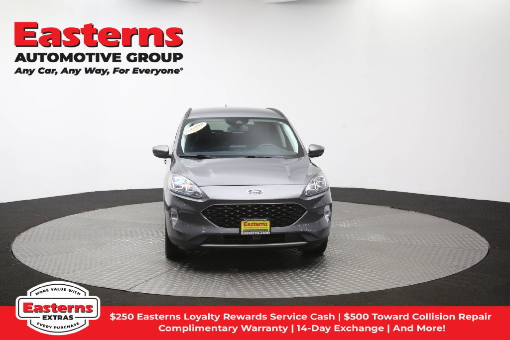 Used 2021 Ford Escape Titanium AWD/4WD image 54
