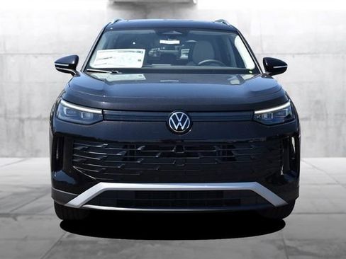 New 2026 Volkswagen Tiguan SE AWD/4WD image 4