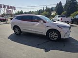 Used 2023 Buick Enclave Essence image 3
