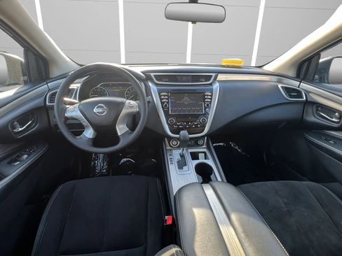 Used 2018 Nissan Murano S image 15