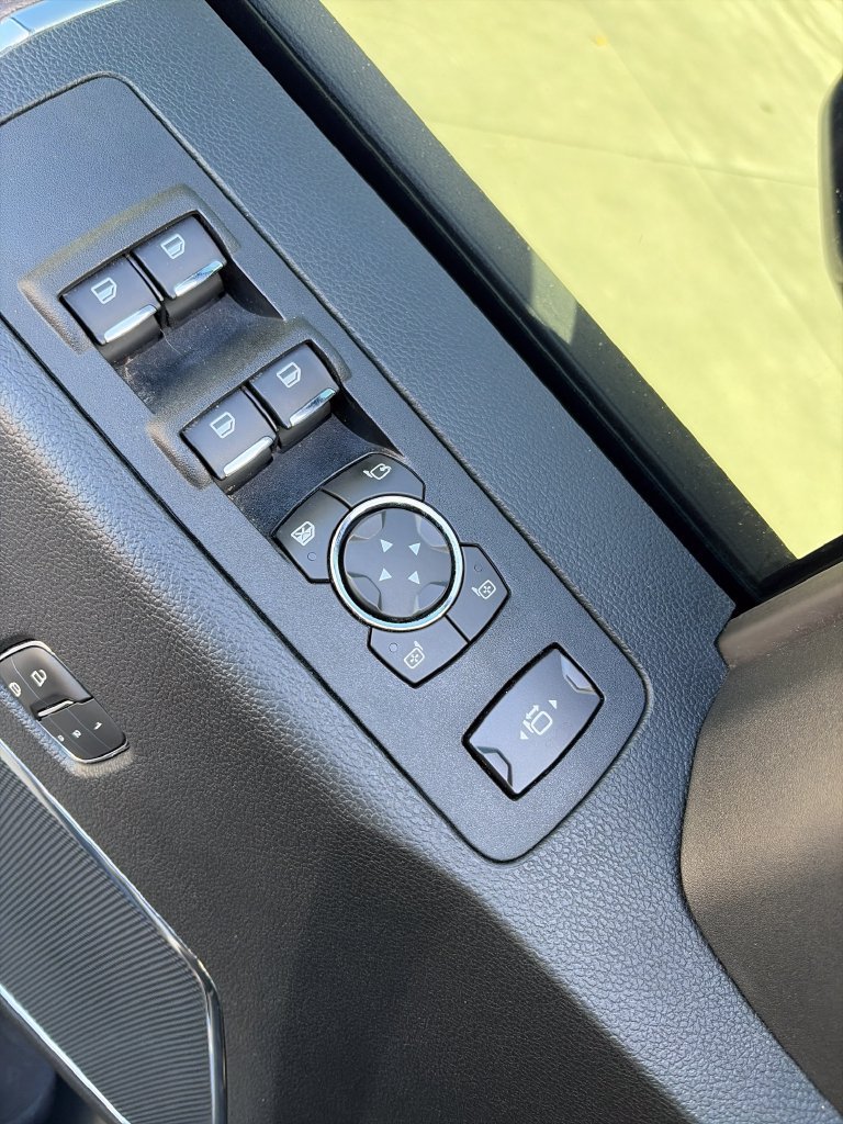 Used 2019 Ford F250 Lariat AWD/4WD image 26