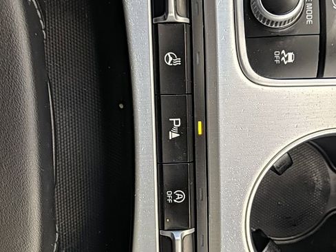 Used 2018 Kia Stinger GT2 image 25