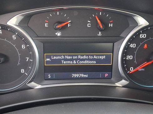 Used 2020 Chevrolet Equinox LT FWD image 21
