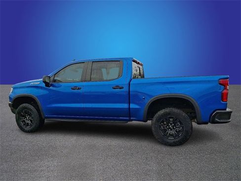 Used 2023 Chevrolet Silverado 1500 ZR2 w/ Technology Package image 6