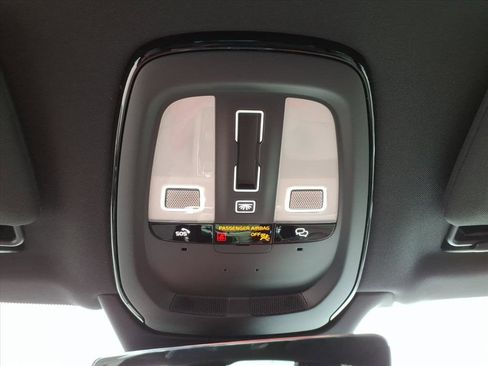 Certified 2026 Volvo XC90 B6 Plus w/ Protection Package Premier image 20