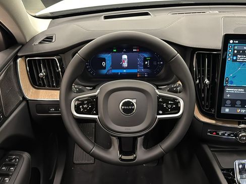 New 2026 Volvo XC60 T8 Ultra w/ Protection Package Premier image 12