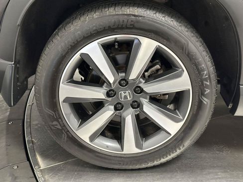 Certified 2023 Honda Pilot Touring image 16