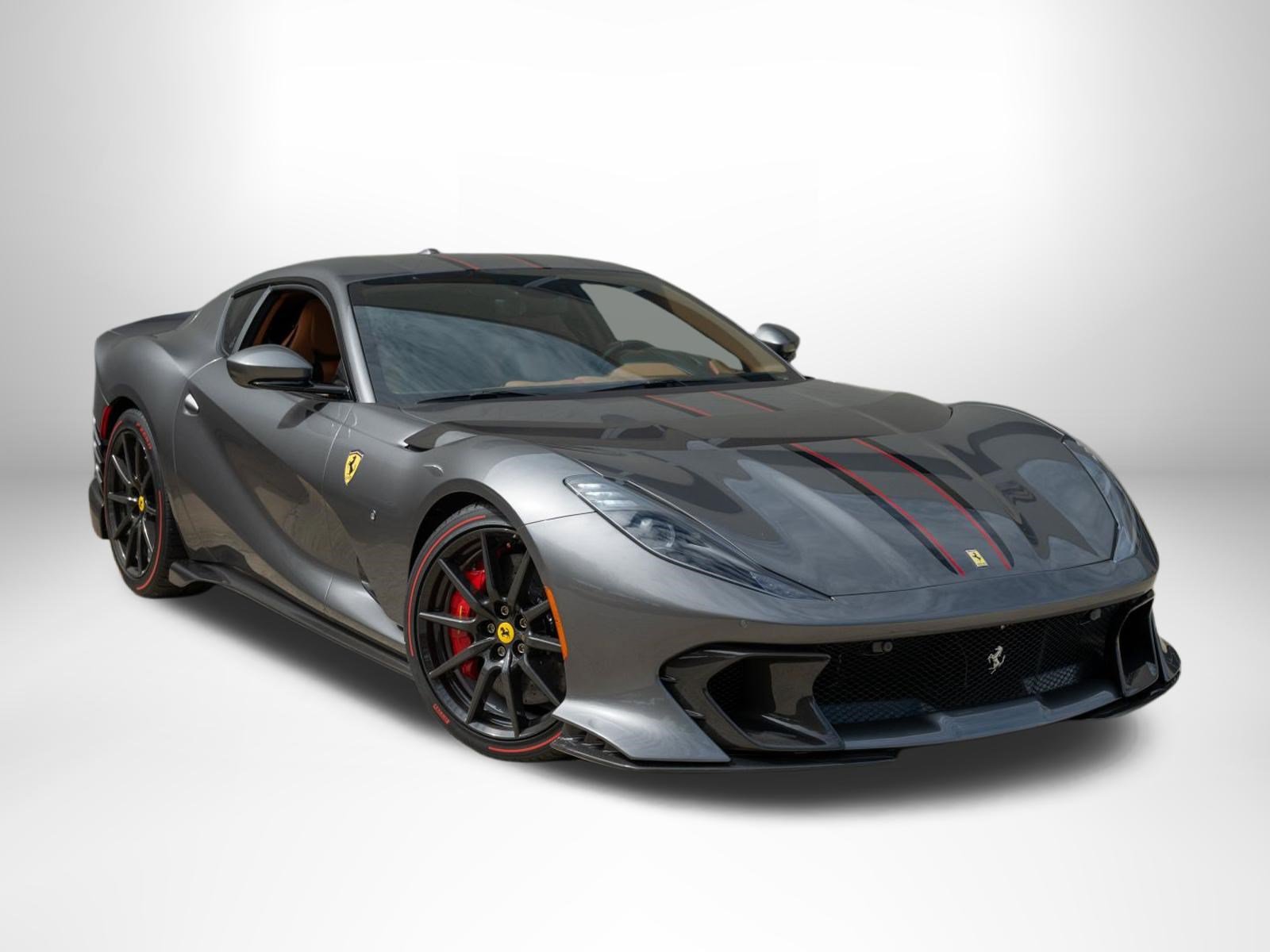 Used 2022 Ferrari 812 Competizione RWD image 1