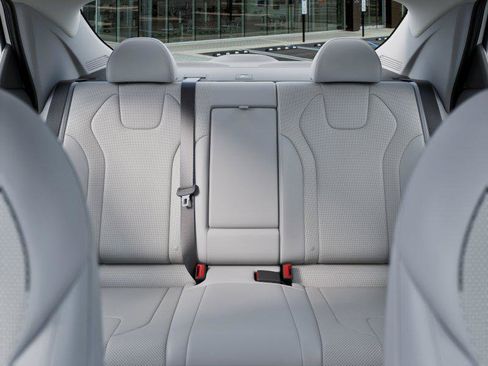 New 2026 Hyundai Elantra Limited image 12