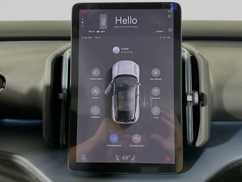 Used 2025 Volvo EX30 Ultra w/ Protection Package Premier image 13