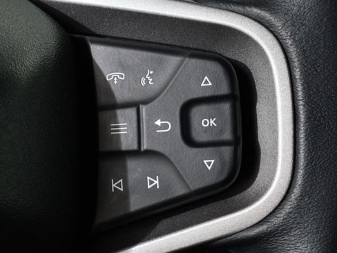 Used 2025 Ford Bronco Big Bend image 34