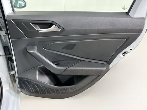 Used 2019 Volkswagen Jetta S w/ Driver Assistance Package image 28