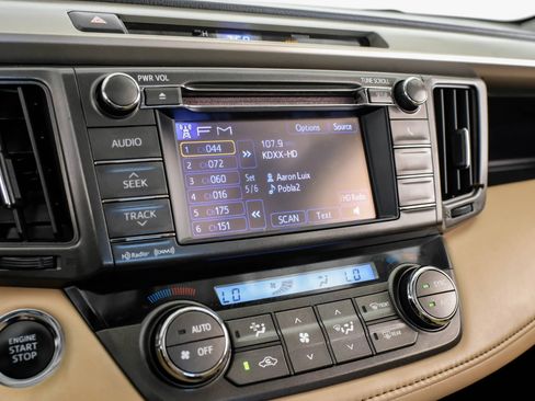 Used 2013 Toyota RAV4 Limited image 28