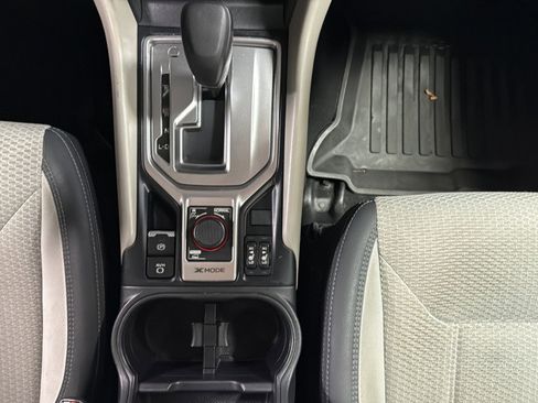 Used 2020 Subaru Forester Premium image 29