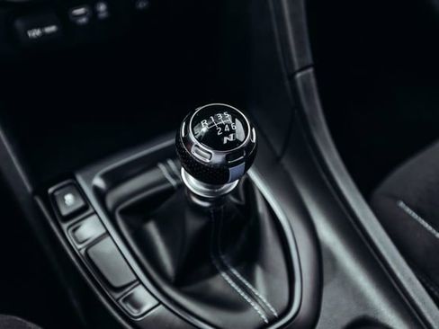 Used 2020 Hyundai Veloster N w/ Performance Package FWD image 12