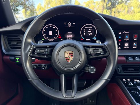 Certified 2025 Porsche 911 Carrera image 15