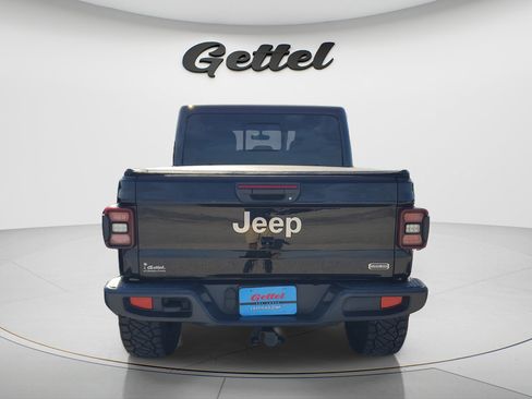 Used 2020 Jeep Gladiator Overland AWD/4WD image 4