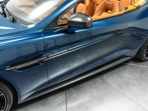 Used 2016 Aston Martin Vanquish Volante RWD image 37