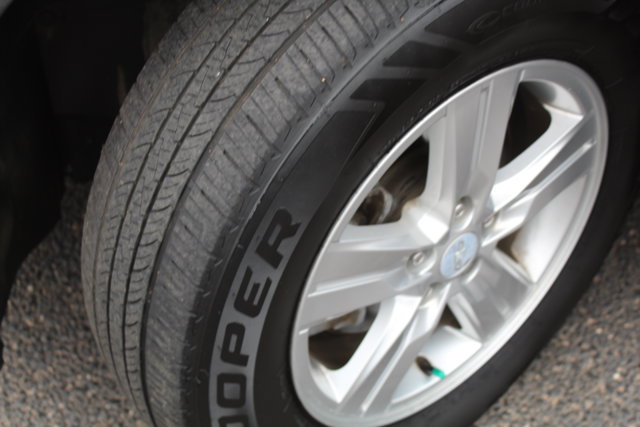 Used 2019 Chevrolet Trax LT FWD image 12