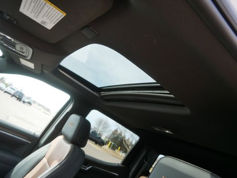 Used 2025 Chevrolet Silverado 1500 High Country w/ Technology Package image 21