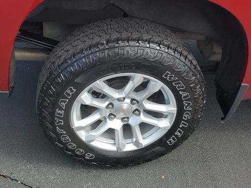 Certified 2023 Chevrolet Silverado 1500 LT AWD/4WD image 5
