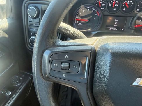 Used 2021 Chevrolet Silverado 2500 W/T w/ WT Convenience Package AWD/4WD image 17