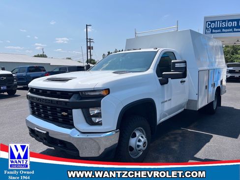 Used 2020 Chevrolet Silverado 3500 W/T w/ WT Convenience Package AWD/4WD image 2