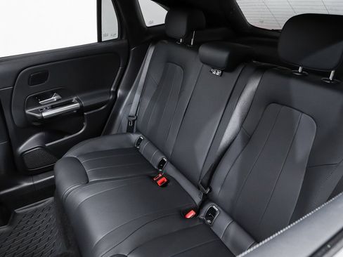 New 2026 Mercedes-Benz GLA 250 4MATIC image 11