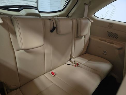 Used 2017 Toyota Highlander Limited image 14