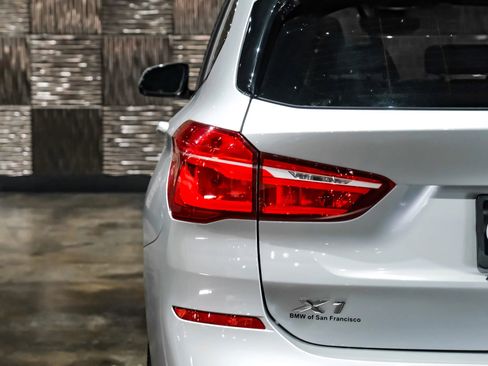 Used 2019 BMW X1 sDrive28i w/ M Sport Package FWD image 42